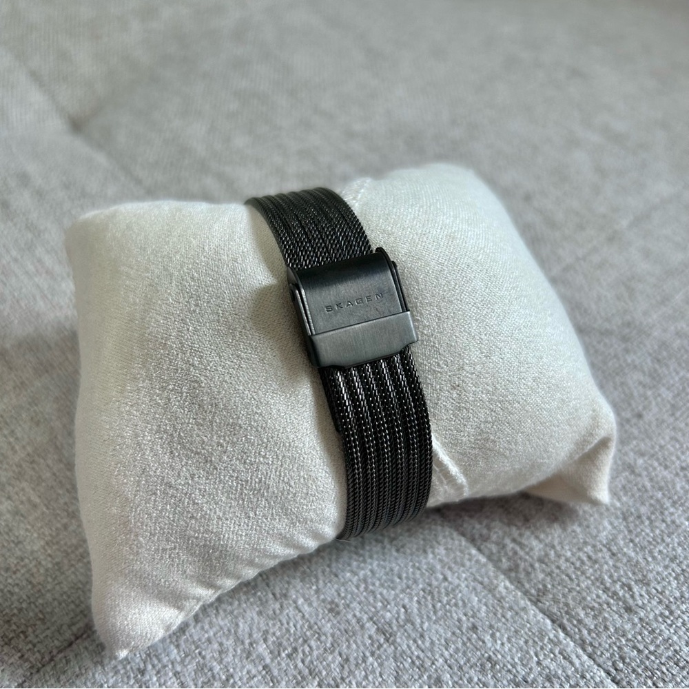 Skagen Denmark Ladies Watch - Picture 2 of 3